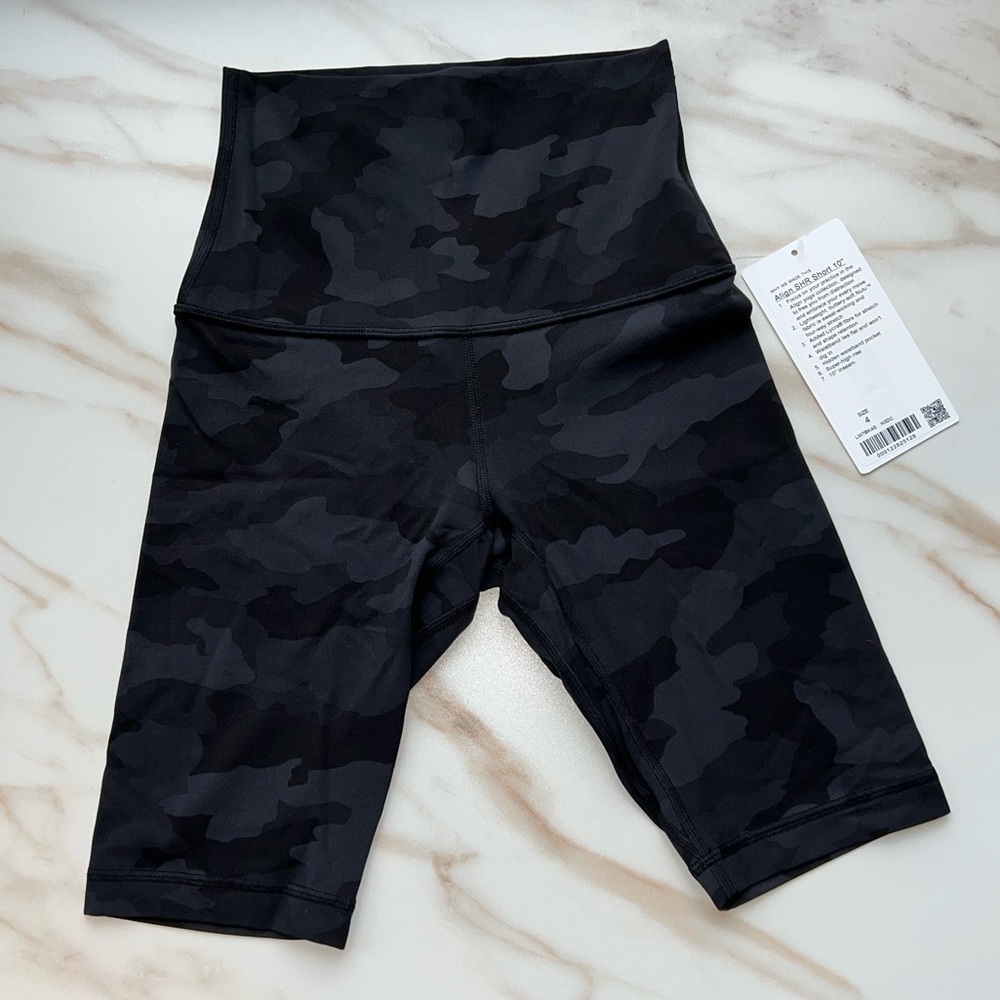 Lululemon Super High Rise Short 10”